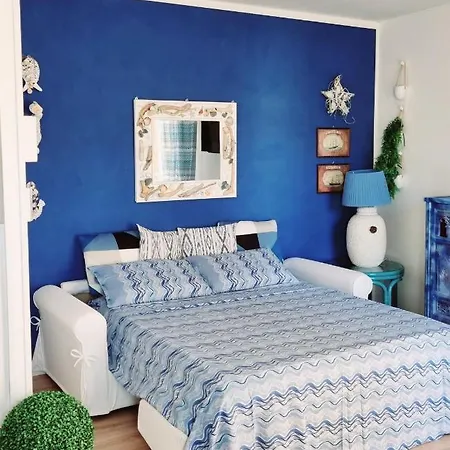 Apartment Ocean In